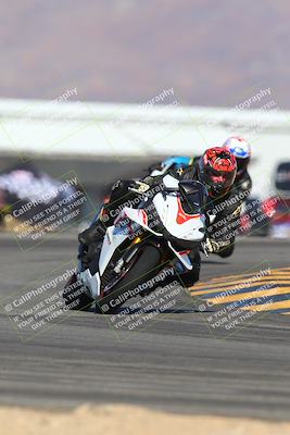 media/Jan-14-2024-SoCal Trackdays (Sun) [[2e55ec21a6]]/Turn 16 Set 2 (1125am)/